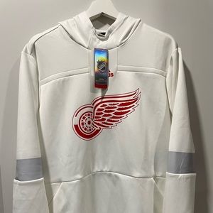 NHL  Adidas Detroit Red Wings Pullover Size XL Women’s New With Tags.